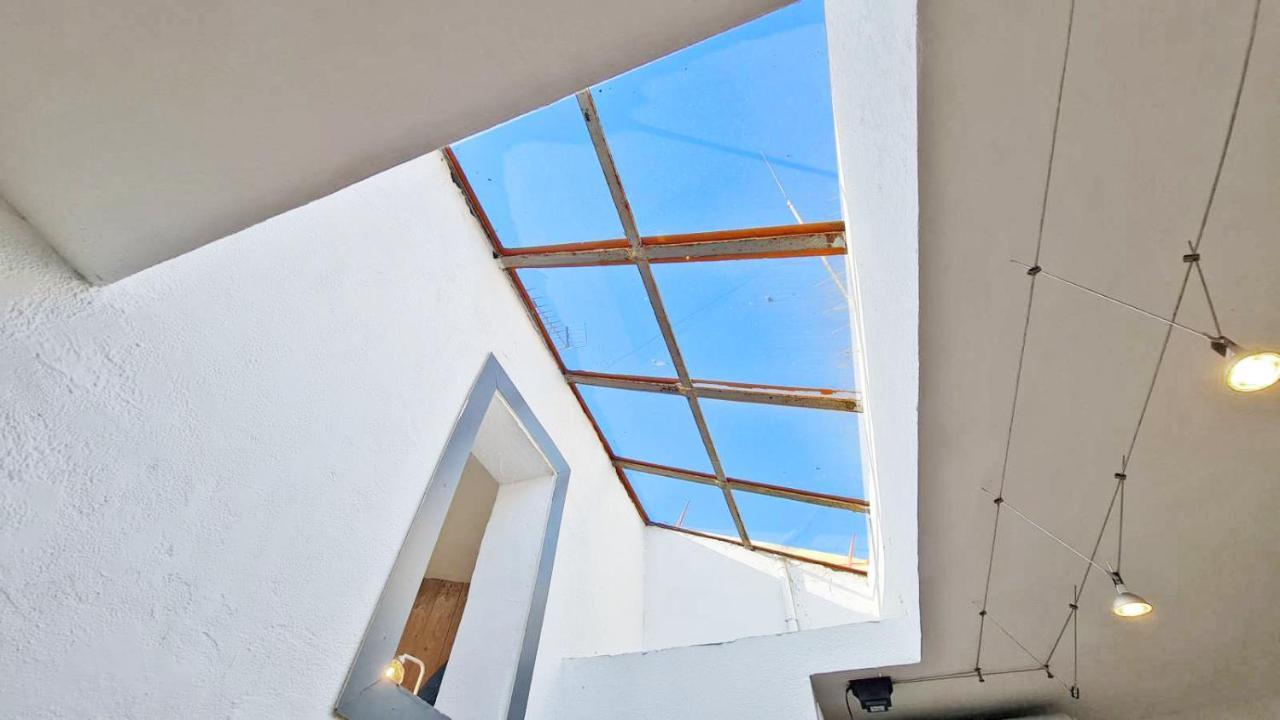 Gregbnb - T2 Climatise Mezzanine - Atypique - Centre Ancien Toulon Exterior photo